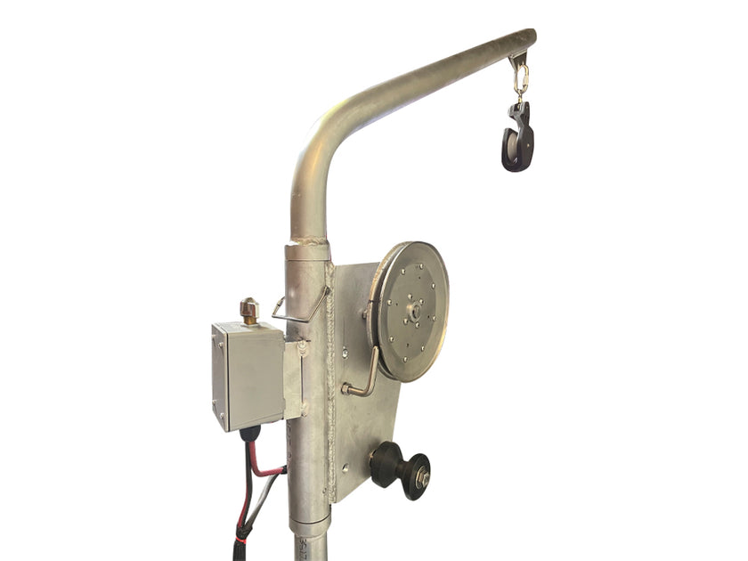 Lester’s 2.35 HP 601 12 V Electric Crab Pot Puller Davit Package